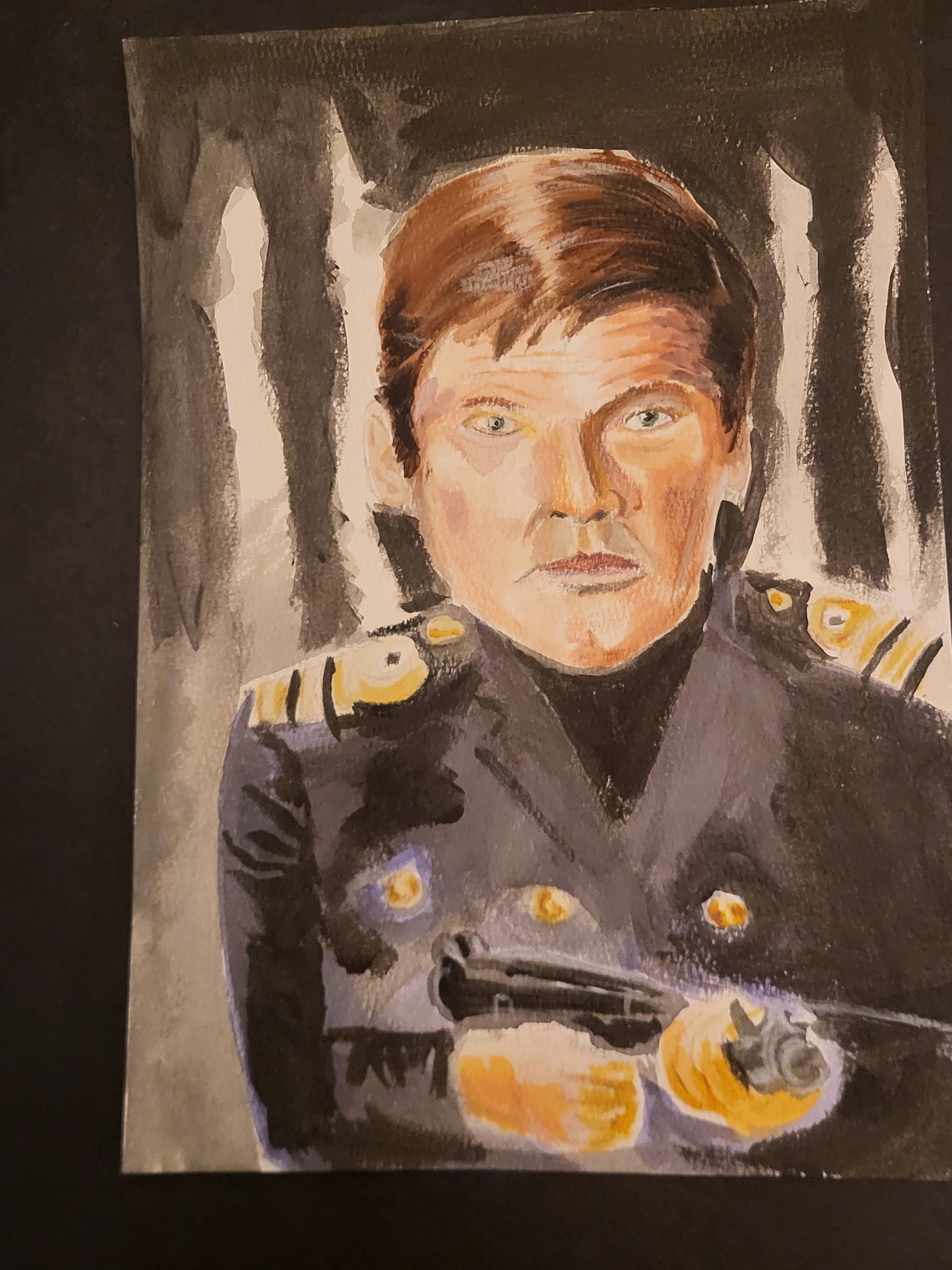 Roger Moore James Bond - below minimum price