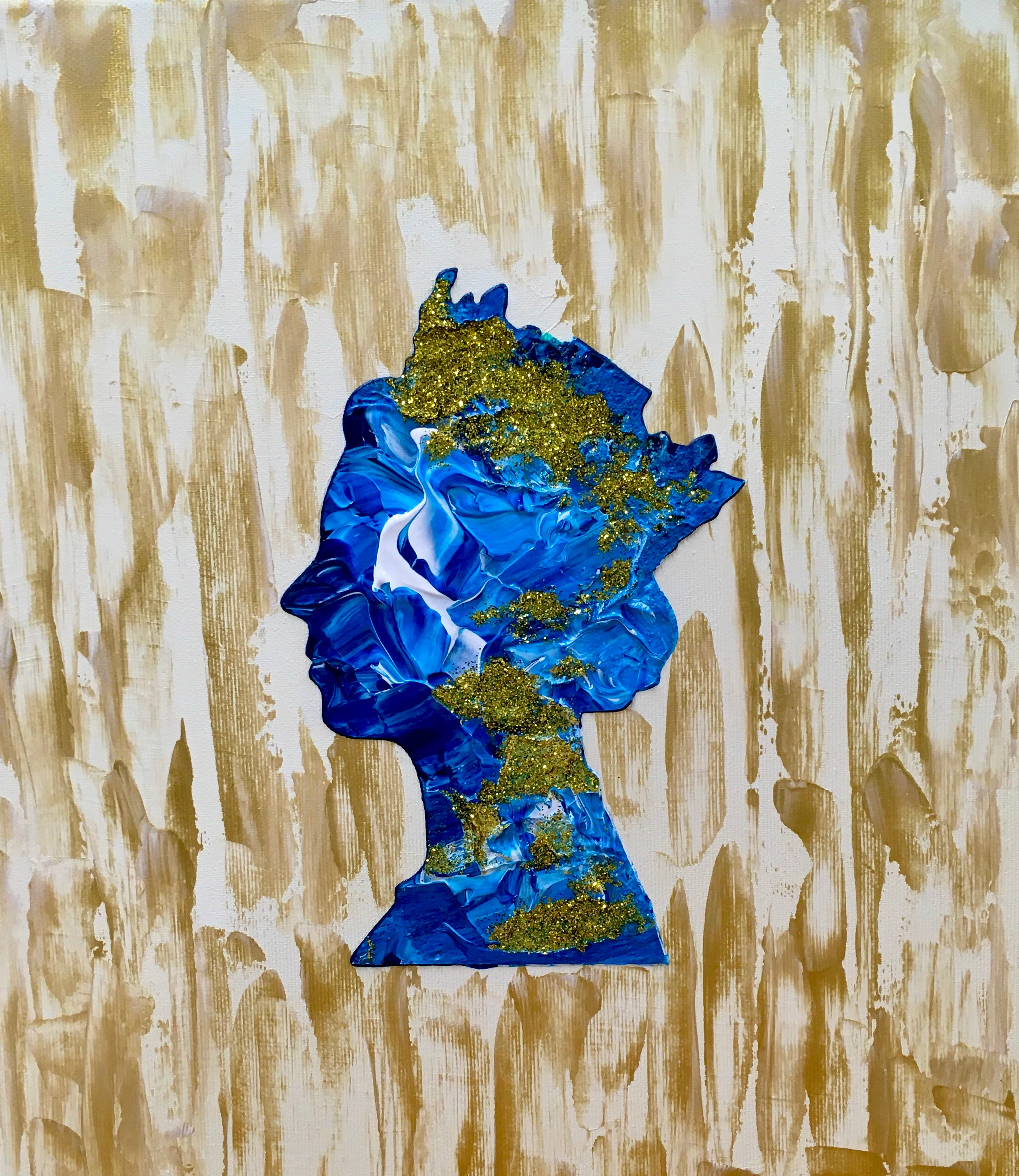 QUEEN #103 ON GOLD AND IVORY BACKGROUND, STARDUST, NAVY BLUE QUEEN ELIZABETH