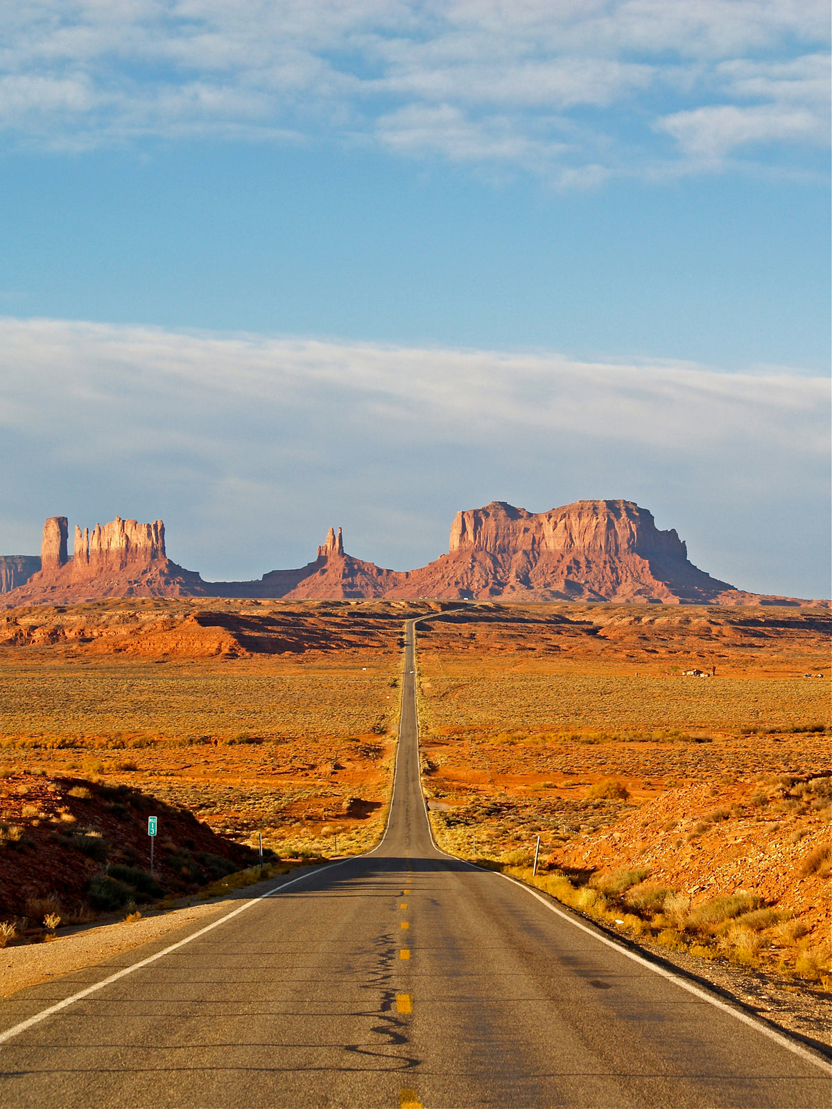 Highway to Monument Valley
