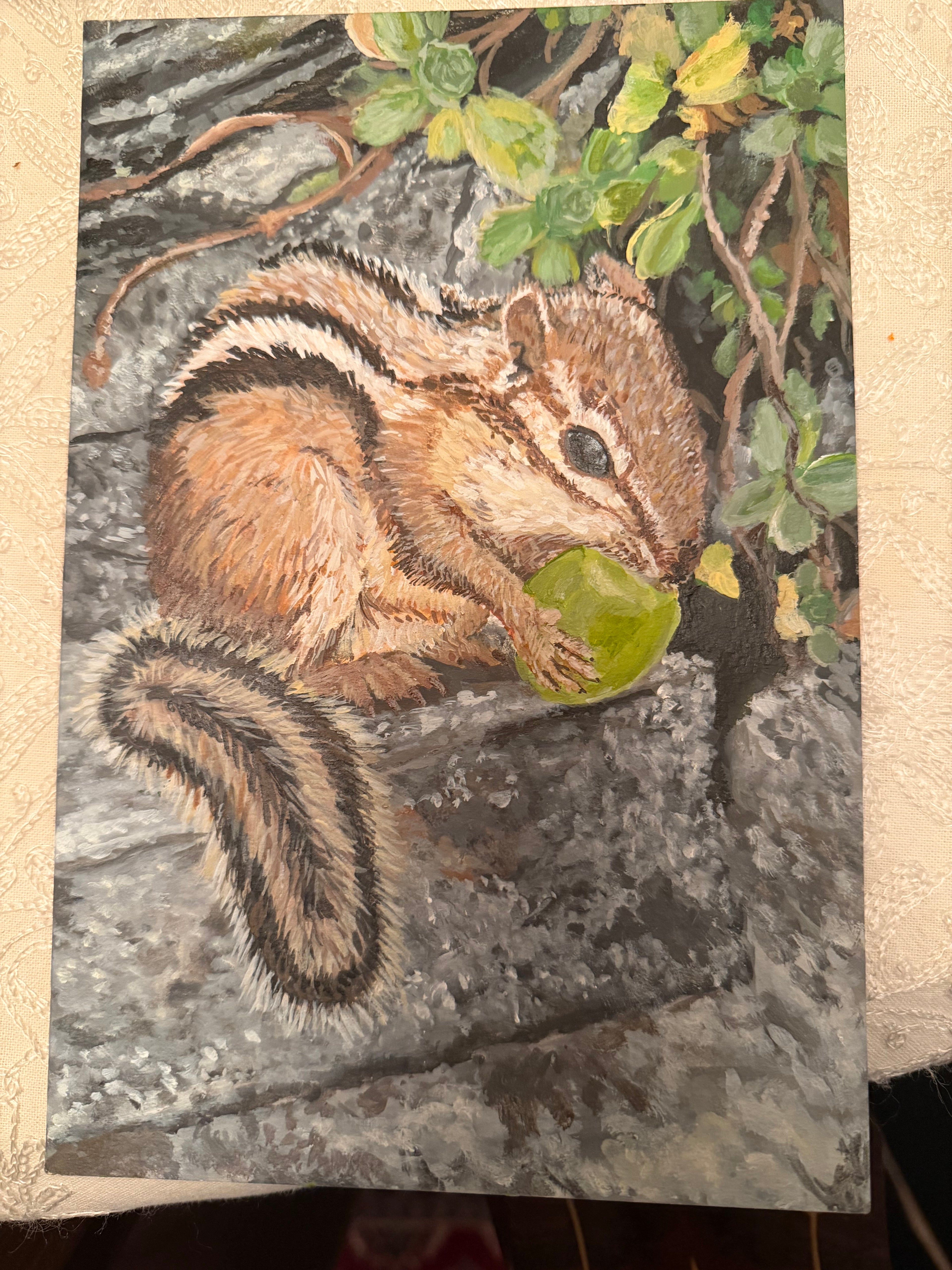 Chipmunk eat grape