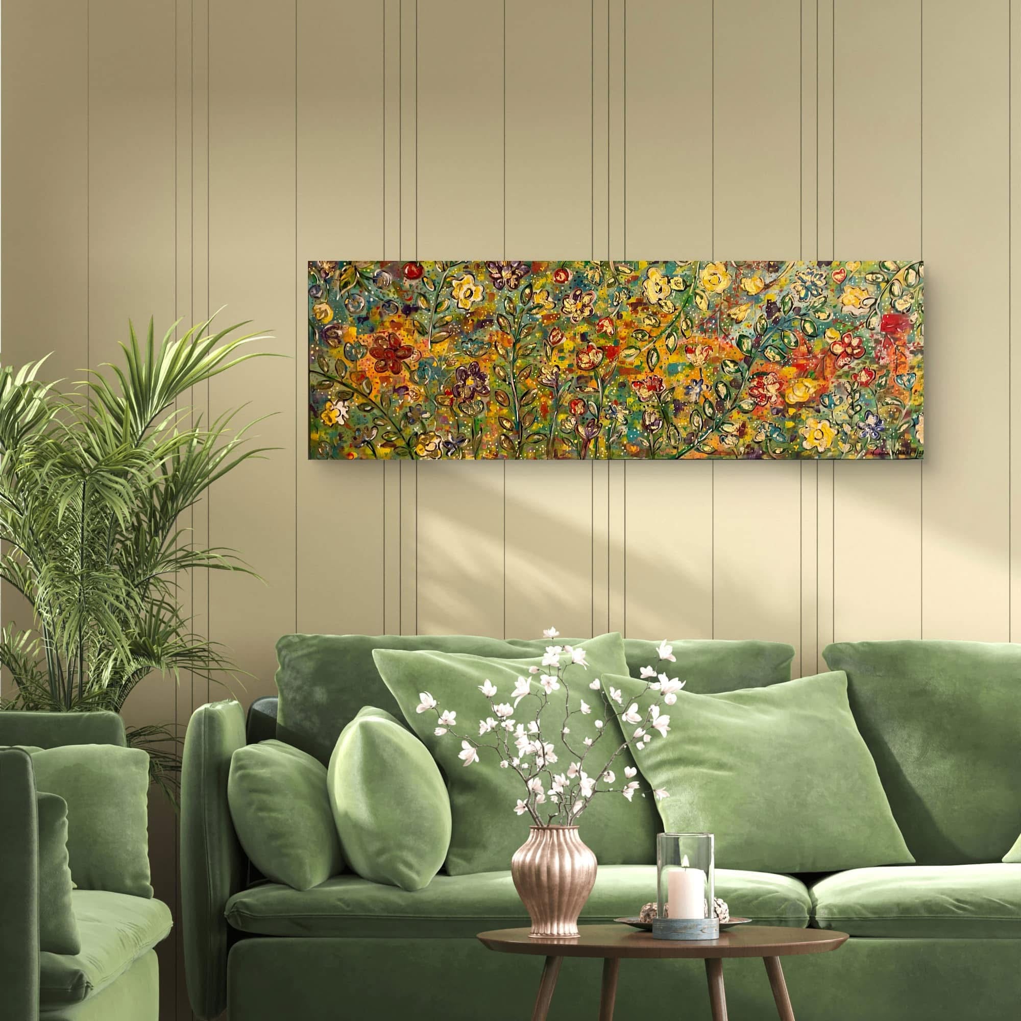 Garden filled with flowers