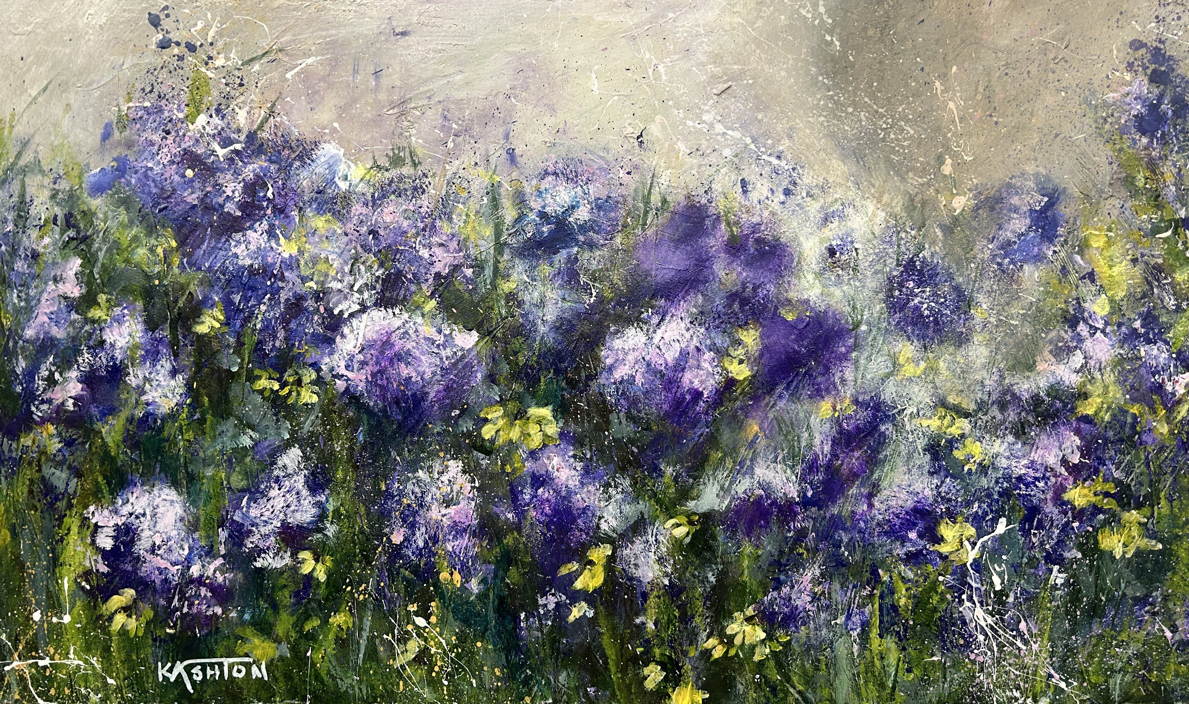 LUCKY LILACS