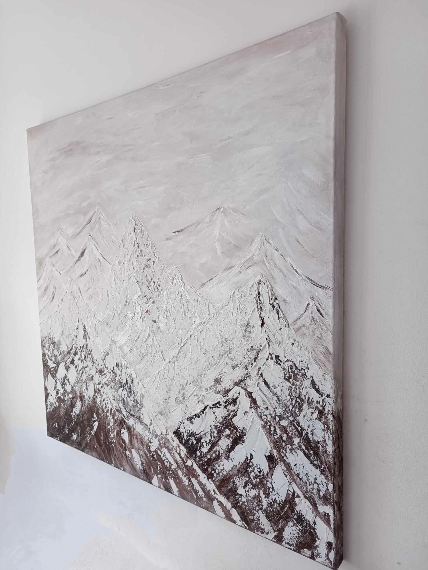 Modern Snow Mountains